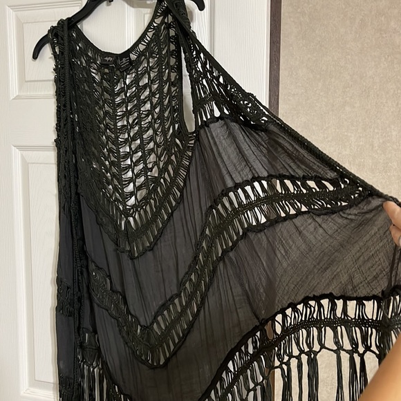 Women’s Gray Fringe Cardigan - Picture 2 of 4